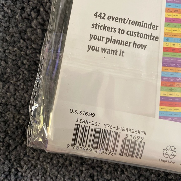 ‘2020 17th Month Family Calendar - Picture 4 of 4